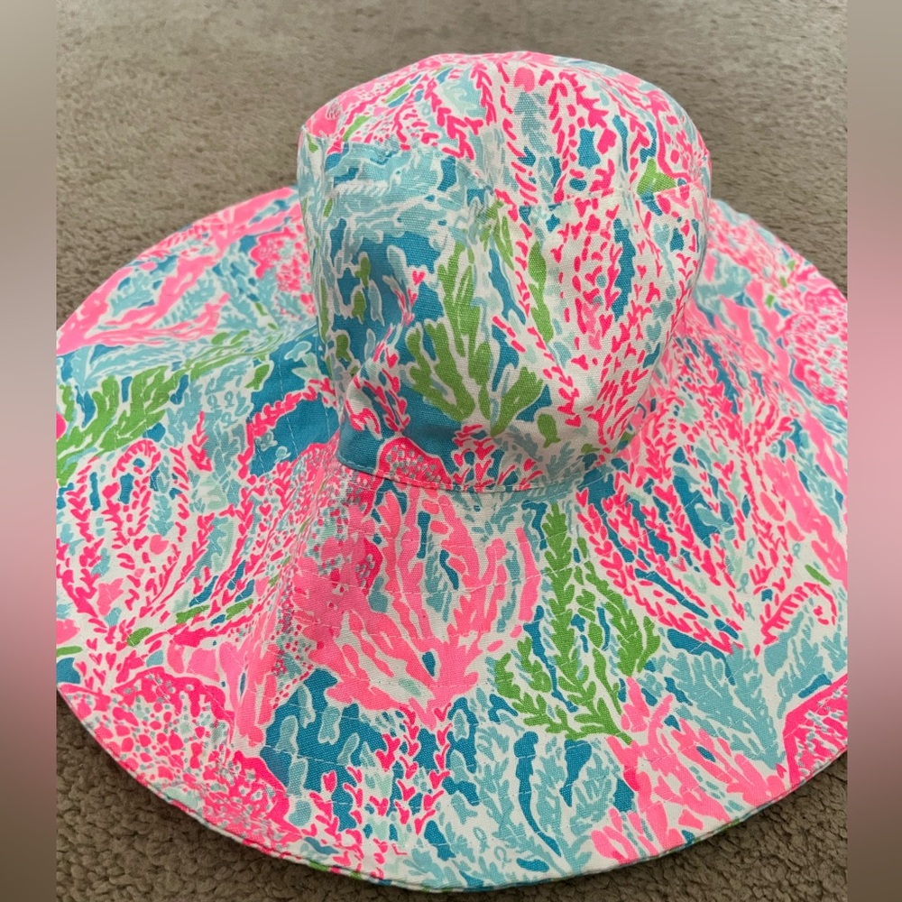 Lilly Pulitzer Let’s Cha Cha Mini Pink Turquoise Glo Beach Hat